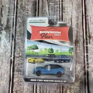 Greenlight Collectibles Showroom Floor Series 5 2023 Ford Mustang Mach-E GT